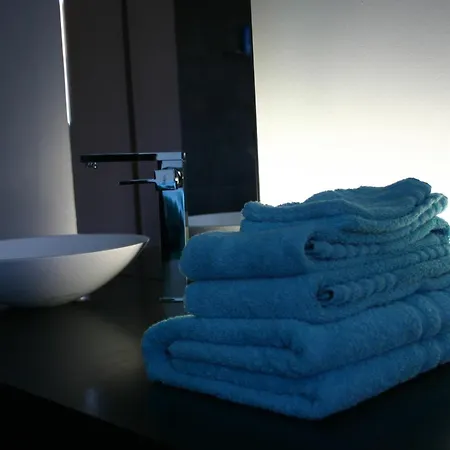 Bed & Breakfast Loft Aan Het Water 4*